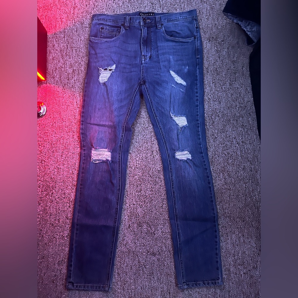 Empyre jeans.